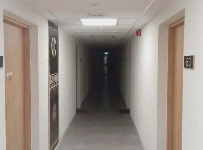 Róża- Lotnisko Apartamento *