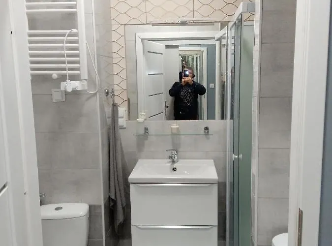 Roza- Lotnisko Апартаменты Вроцлав